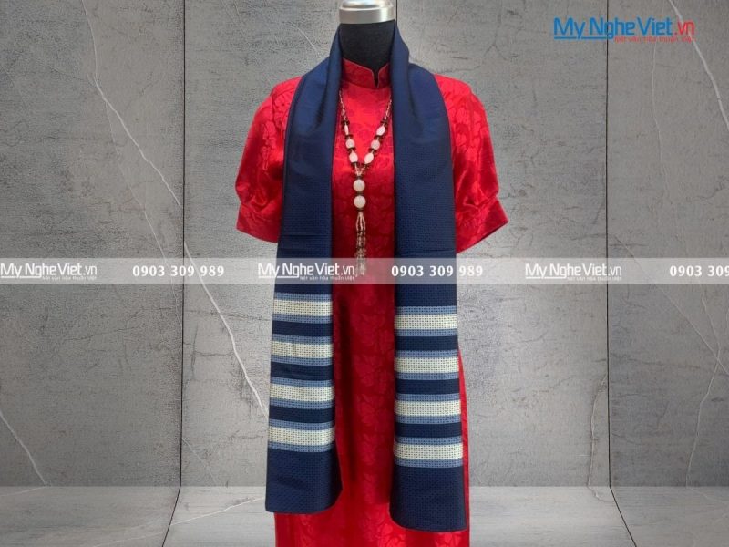 Khăn Choàng Cổ Lụa Nam Tằm Xe Màu Xanh MNV-KLLS3817-2 - Ảnh 2