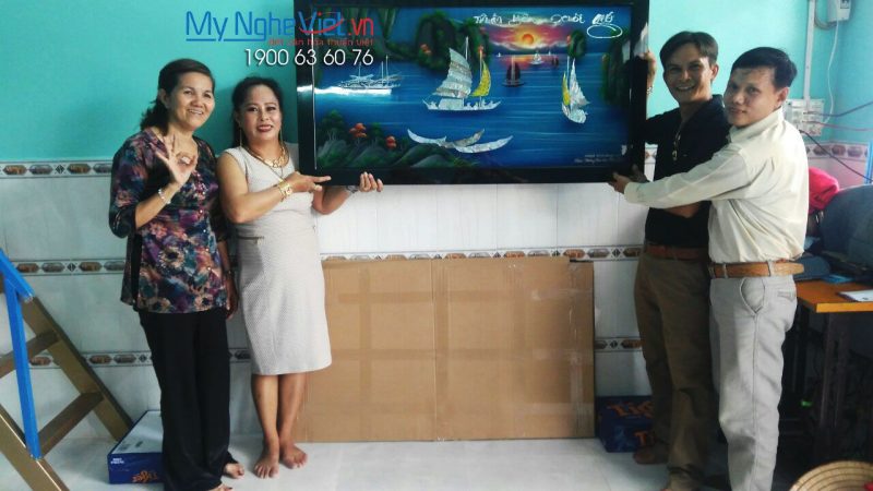 Tranh Sơn Mài Thuận Buồm Xuôi Gió cẩn nổi xanh - Ảnh 3