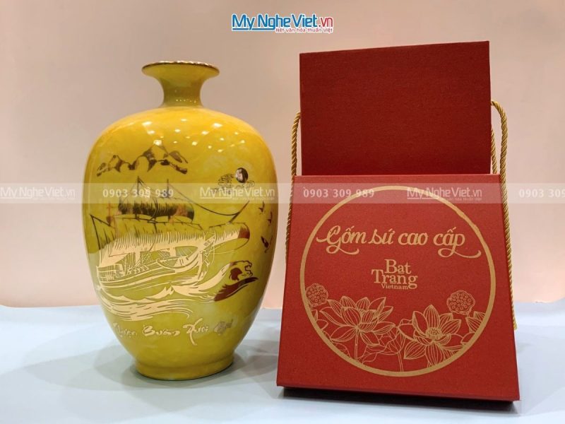Bình Thu Tài Lộc Gốm Men Vàng Thuận Buồm Xuôi Gió