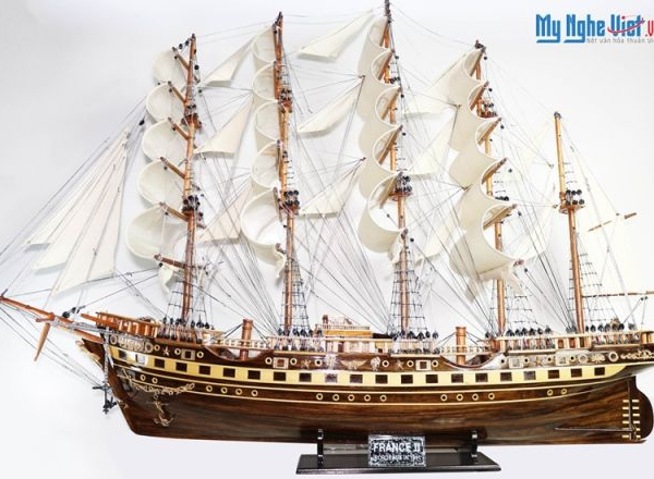 Mô hình thuyền France II gỗ còng