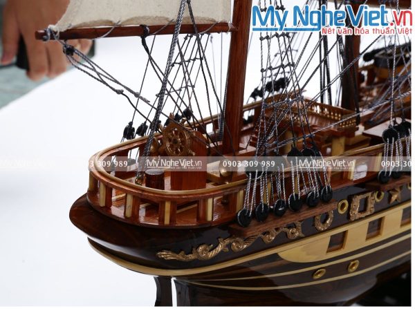 Mô hình thuyền France II gỗ còng