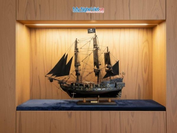 Mô hình tàu chiến cổ Ngọc Trai Đen Black Pearl