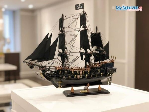 Mô hình tàu chiến cổ Ngọc Trai Đen Black Pearl
