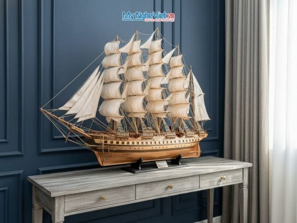 Mô hình thuyền buồm phong thủy France II gỗ tự nhiên