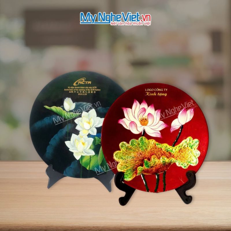 Tranh Đĩa Sơn Mài Khắc Thông Điệp