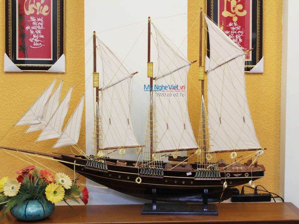 Mô hình thuyền buồm trang trí Atlantic (Thân 1m5) MNV-TB20-1