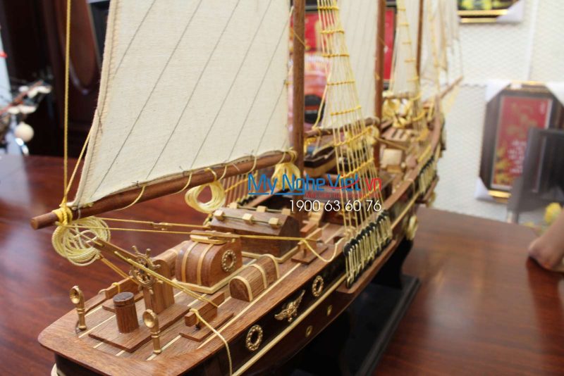 Mô hình thuyền buồm trang trí Atlantic (Thân 1m5) MNV-TB20-1 - Ảnh 3