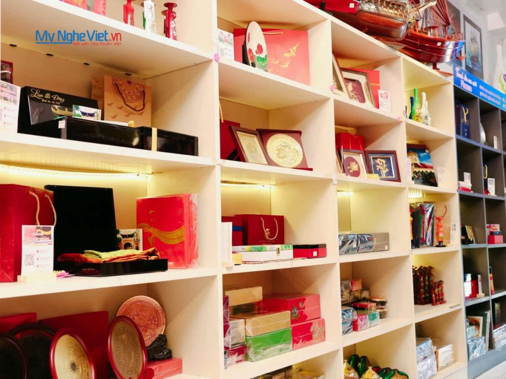 Showroom Quà Tặng Mỹ Nghệ Việt