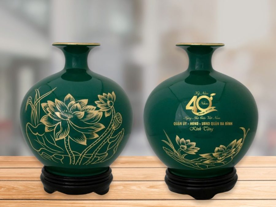 Lọ Thu Tài Hoa Sen In Logo Kỉ Niệm
