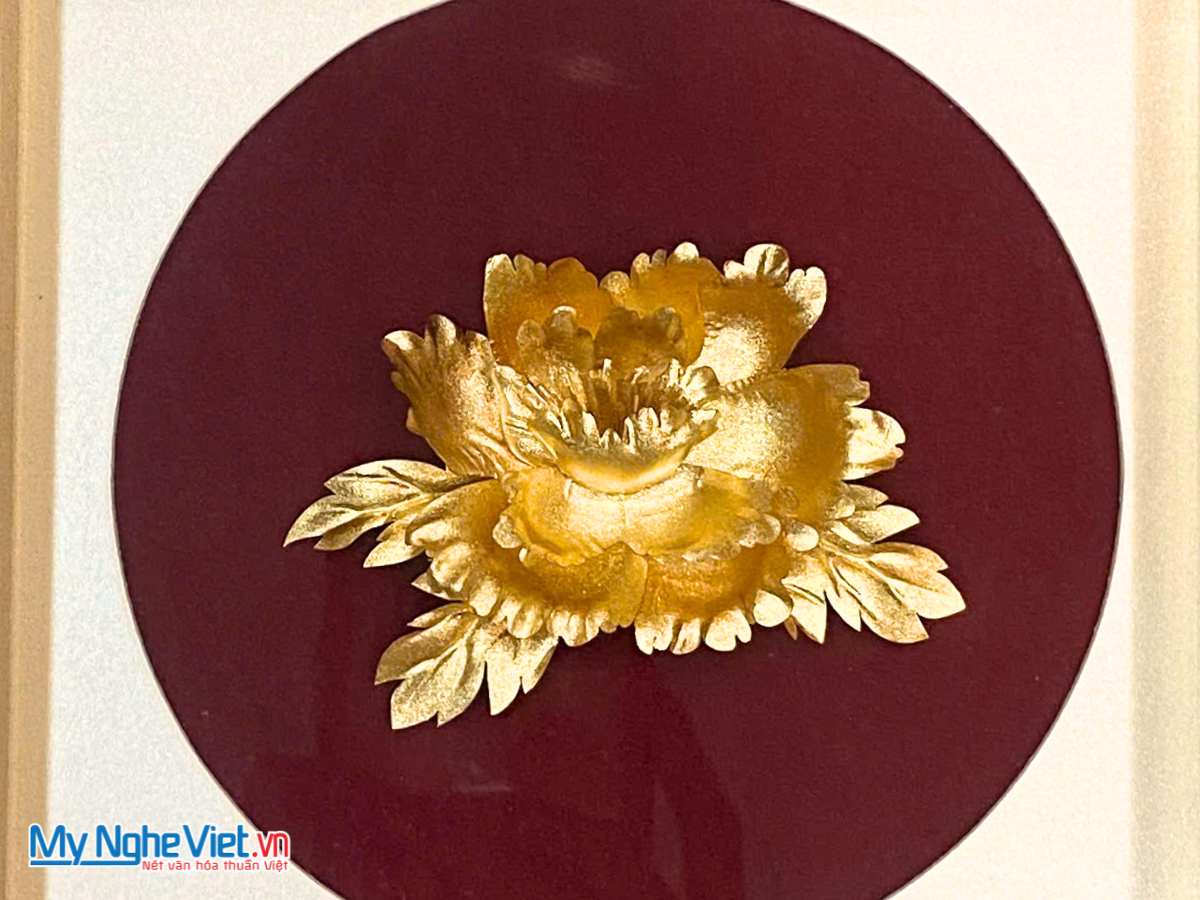 Tranh hoa mẫu đơn dát vàng để bàn 24k 20x20 + Hộp xilot đỏ - MNVHD04.5 - Ảnh 2