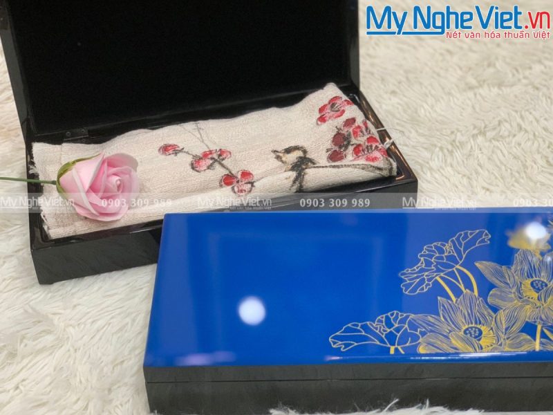 Combo Khăn Lụa Hà Đông + Hộp Sơn Mài Vẽ Sen Cao Cấp - Ảnh 6