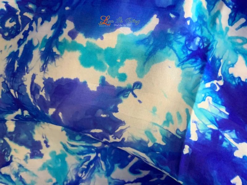 Khăn tằm loang 100% silk