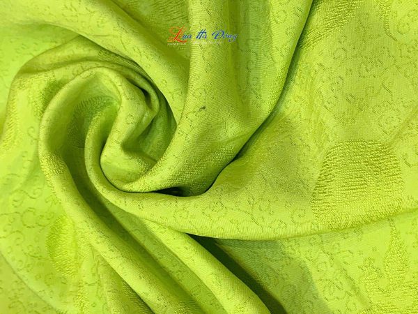Khăn lụa vân cổ họa tiết phượng thọ màu xanh non