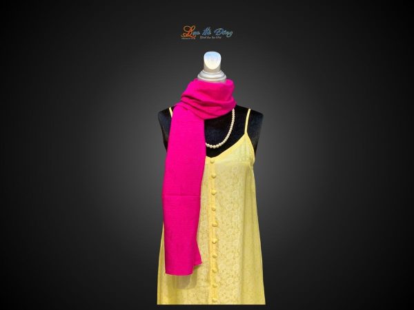 Khăn lụa vân cổ cây sen màu hồng đậm