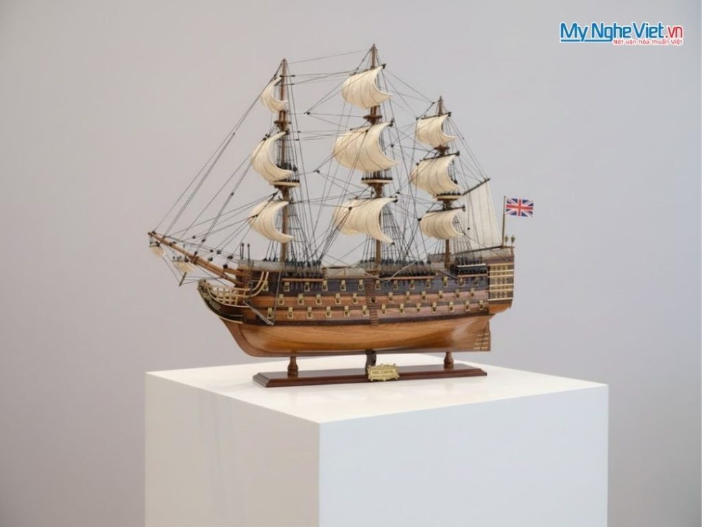 Mô Hình Tàu Chiến Cổ HMS VICTORY