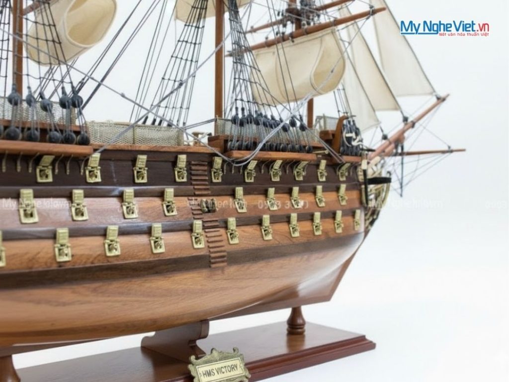 Mô Hình Tàu Chiến Cổ HMS VICTORY