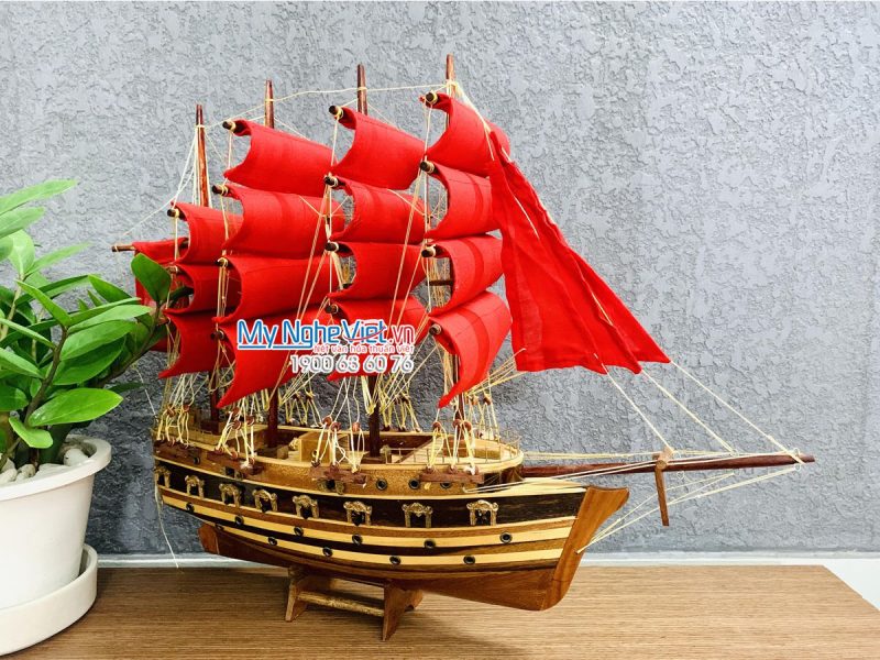 Mô hình thuyền chiến cổ Jylland (thân 40cm) buồm đỏ MNV-TB27-3