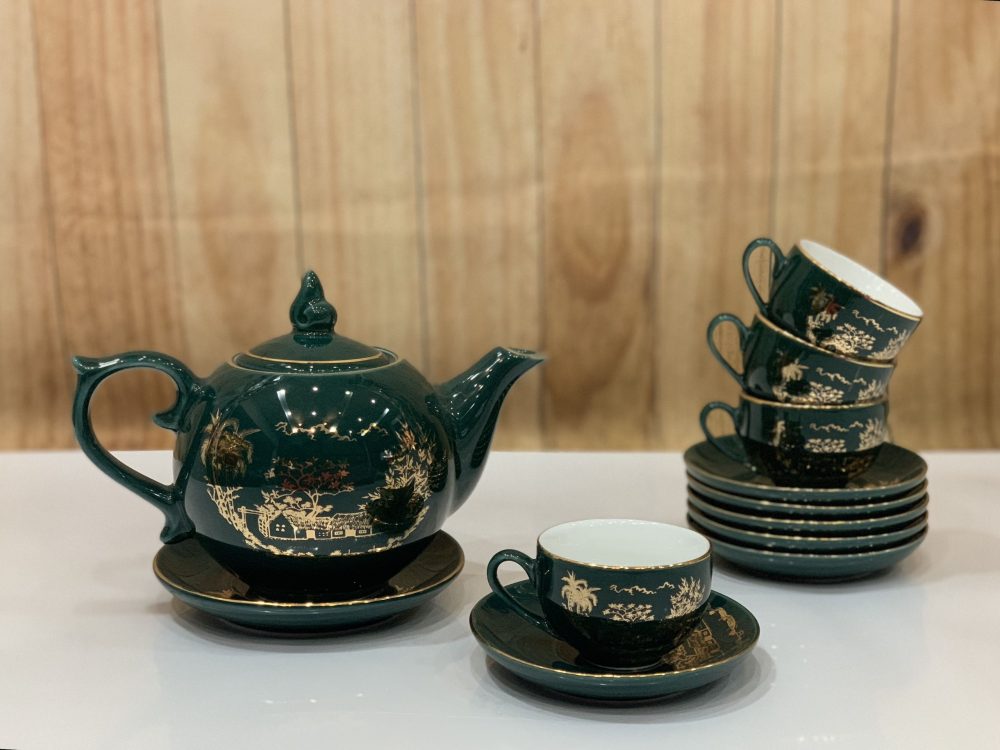 Bộ bình trà, ấm chén dáng bưởi- ngọn đuốc vẽ đồng quê xanh cổ vịt- viền vàng kim