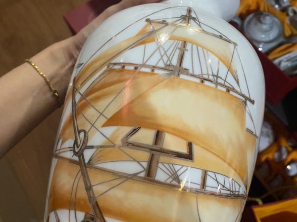 Lọ hoa- bình hoa gốm Thuận Buồm Xuôi Gió