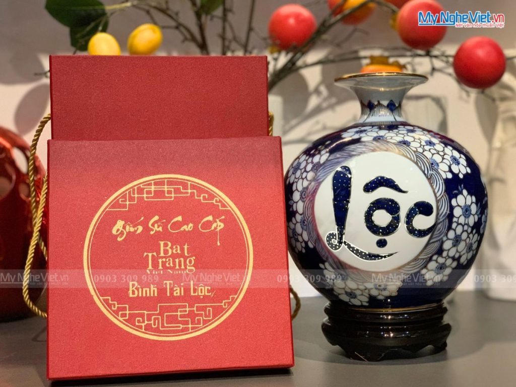 Bình Thu Tài Hút Lộc Cao Cấp Men Lam Vẽ Hoa Phù Dung Chữ LỘC