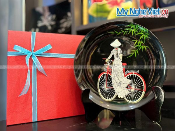 Tranh Đĩa Sơn Mài Cô Gái Áo Dài Xe Đạp Cao Cấp TD25-3TBL