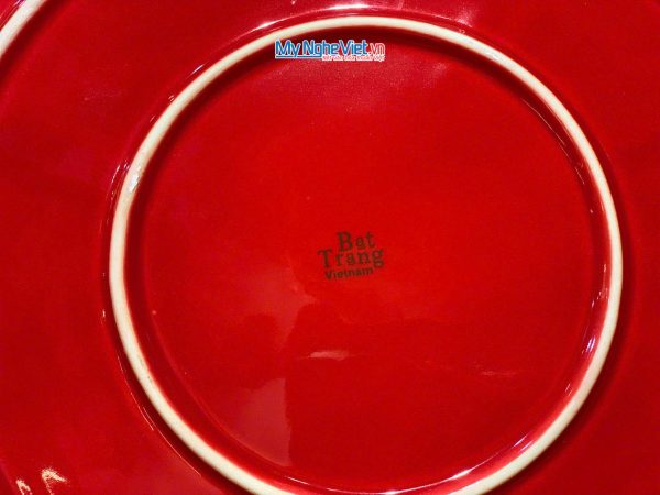 Tranh Đĩa Gốm Bát Tràng Thuận Buồm Đỏ Đắp Nổi