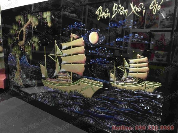 Tranh sơn mài thuận buồm xuôi gió