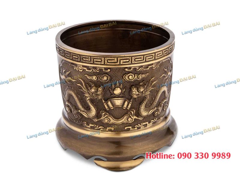 Bát hương cạo màu
