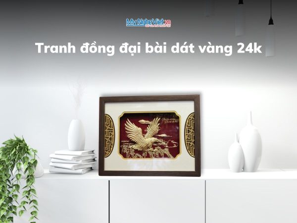 Tranh đại bàng dát vàng để bàn 24k