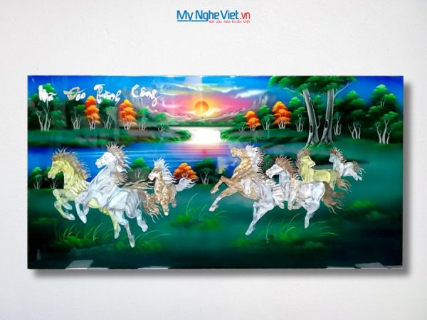 Tranh Sơn Mài Mã Đáo Thành Công Cẩn Ốc Nền Xanh