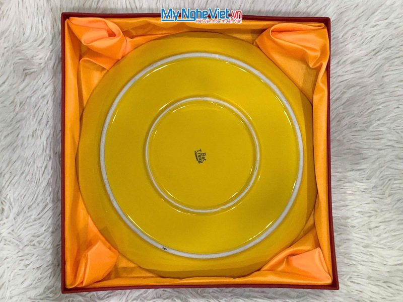 Tranh đĩa gốm sứ Thuận Buồm Xuôi Gió Màu Vàng - Ảnh 3
