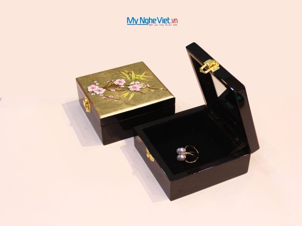 Hộp sơn mài trang sức vuông