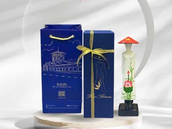 Miss Vietnam Contestants" Gift SGHEK25