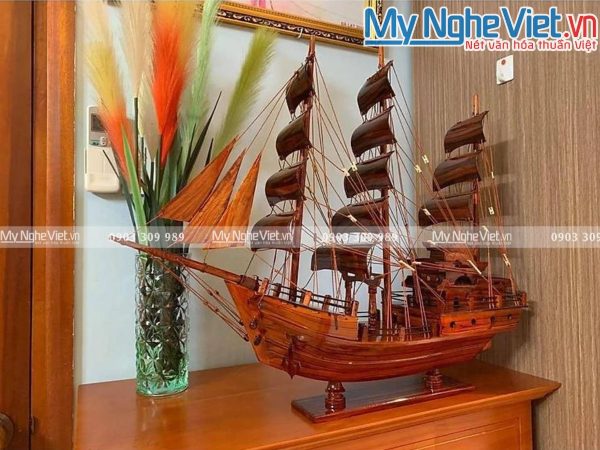 Mô Hình Tàu Thuyền Thái Lan gỗ cẩm lai (Thân 60cm)