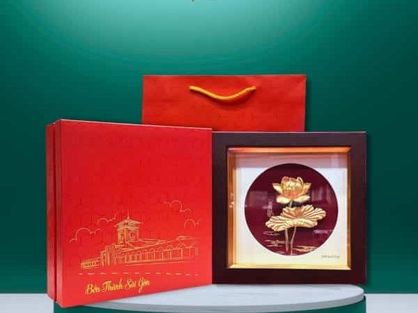 24K Gold-Plated Lotus Copper Painting with Red Background for Table Display SGMNVHD04.5