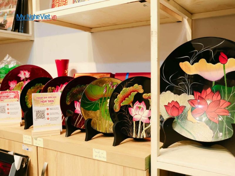 Tranh Đĩa Sơn Mài Khắc Thông Điệp