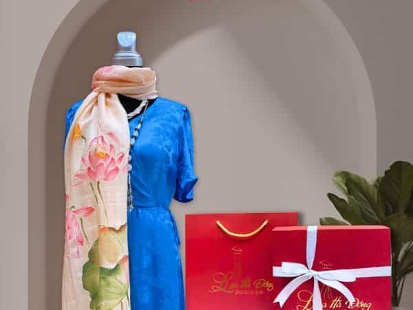 Ha Dong Silk Scarf with Lotus Painting and Red Gift Box Premium gift bag SGPT70180/7