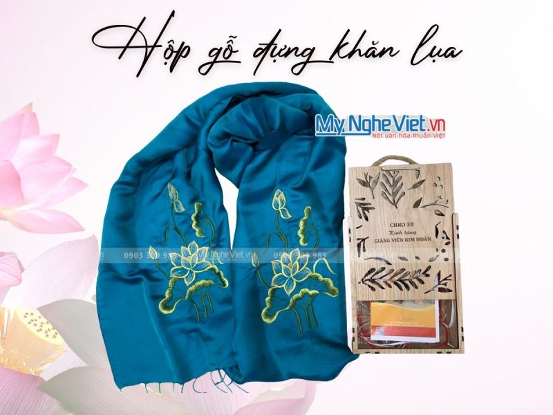 Quà tặng nhân viên – Hộp gỗ đựng khăn lụa