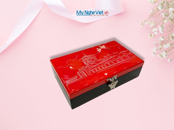 Hộp trang sức cao cấp vẽ Chợ Bến Thành nền đỏ