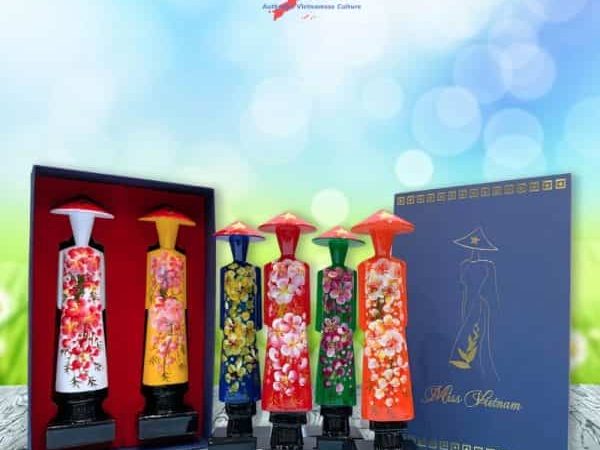 Miss-Lacquer