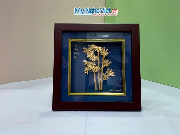 Tranh Đồng Tre trúc dát vàng nền xanh