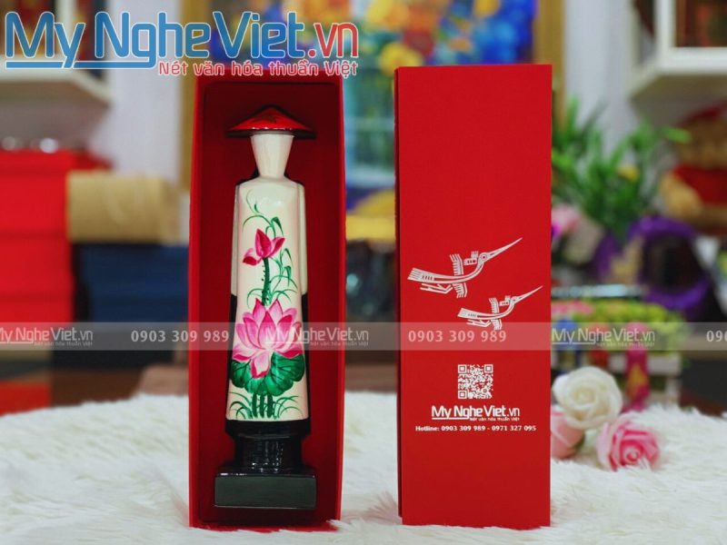 Tượng Cô Gái Áo Dài Việt Nam Sơn Mài Hoa Sen Cao 25cm Cao cấp - Ảnh 2