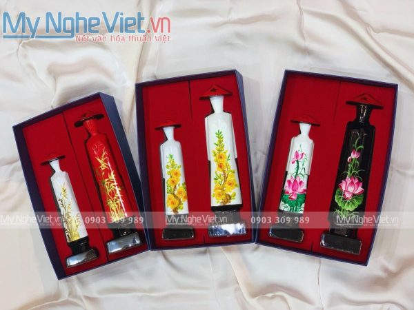 hop-co-gai-ao-dai