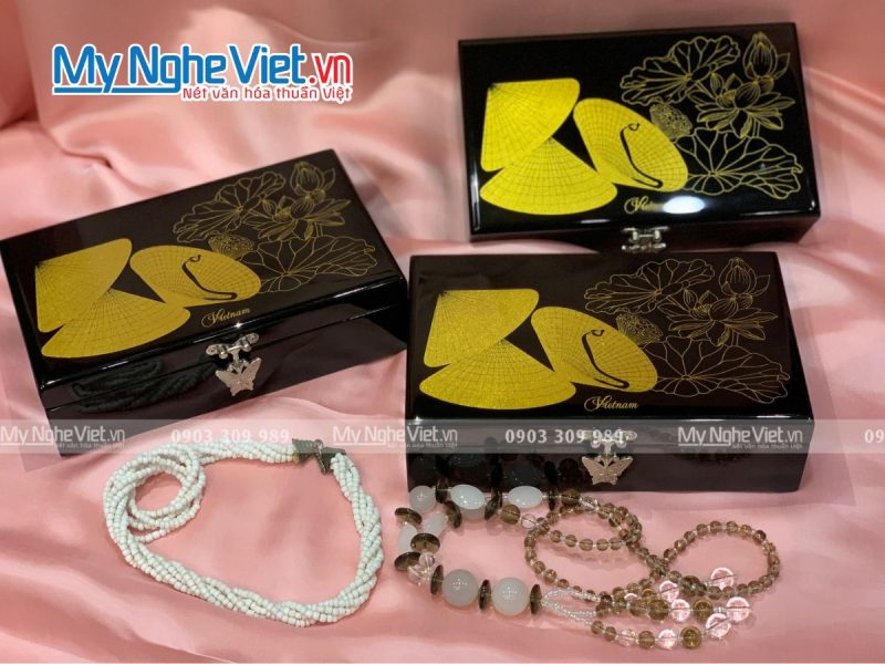 Hộp Đựng Trang Sức Sơn Mài Nón Lá Nền Đen - Ảnh 2