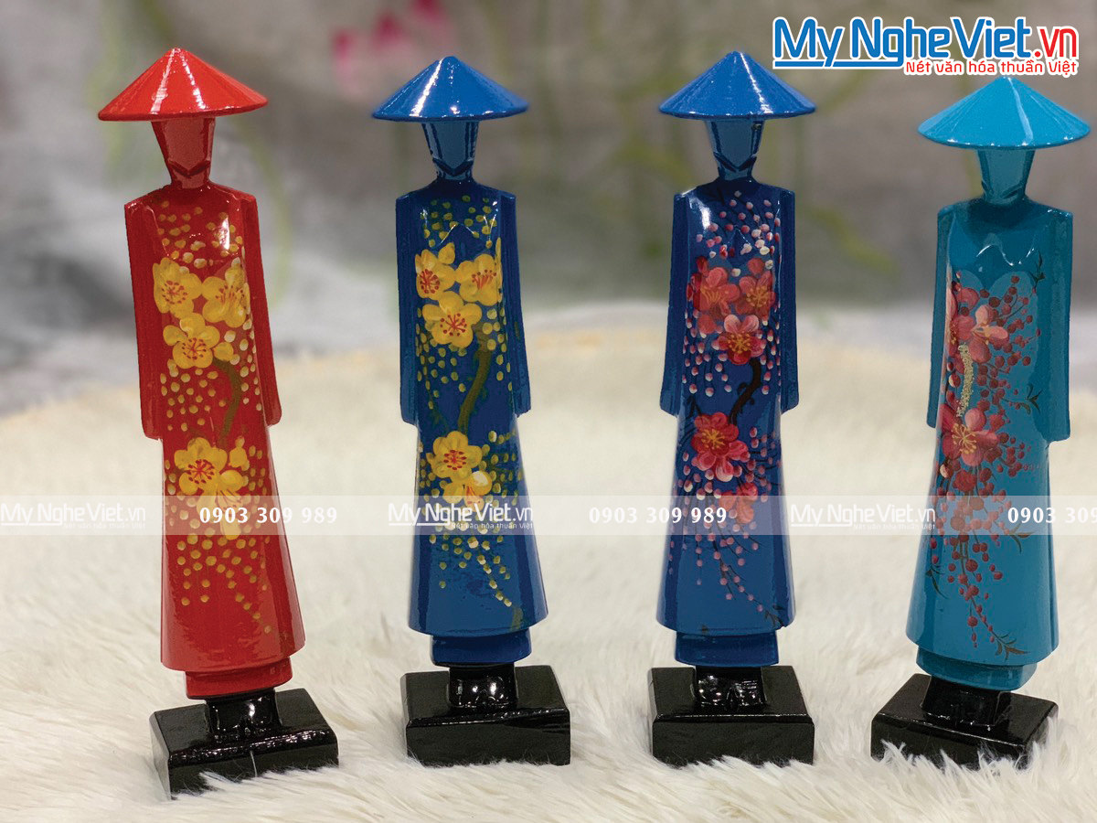hop-co-gai-ao-dai
