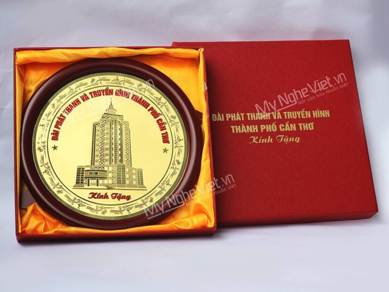 Tranh đĩa đồng kỷ niệm đài truyền hình Cần Thơ - Quà tặng thương hiệu - Ảnh 6