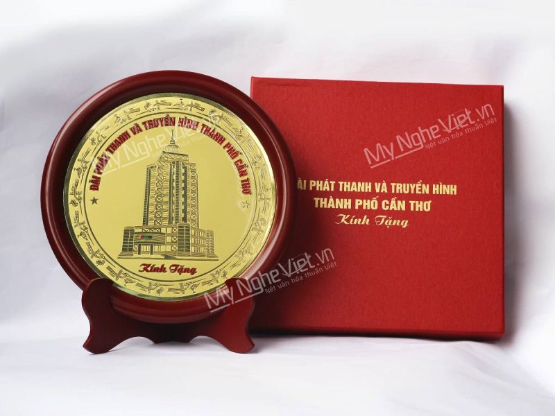 Tranh đĩa đồng kỷ niệm đài truyền hình Cần Thơ - Quà tặng thương hiệu - Ảnh 2