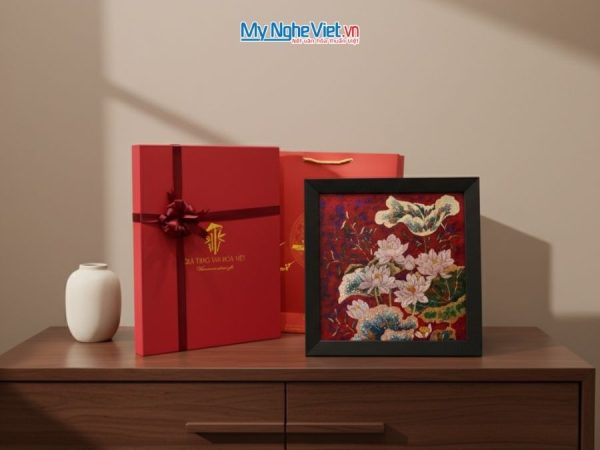 Tranh hoa sen cao cấp