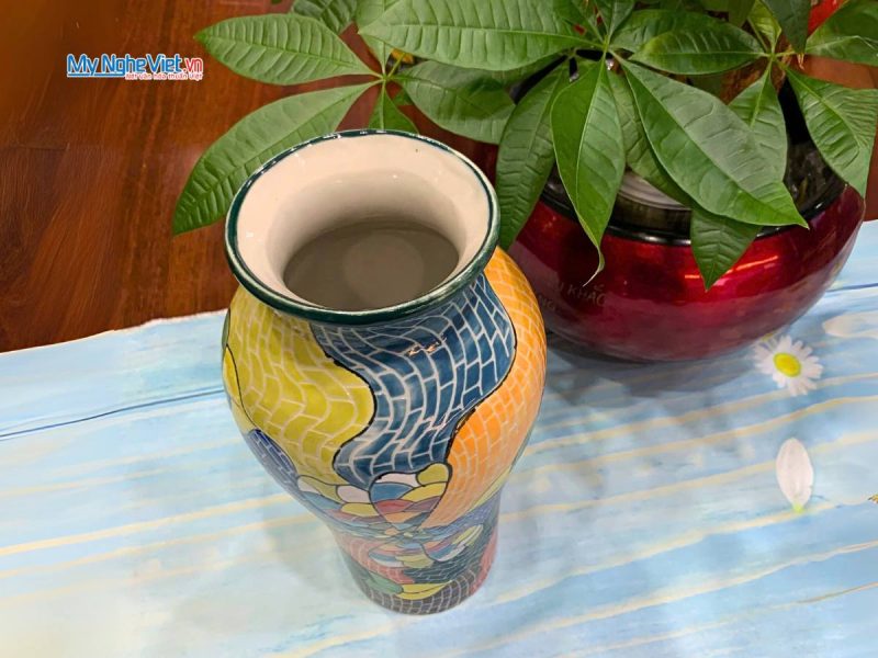 Lọ hoa đa sắc gốm Bát Tràng