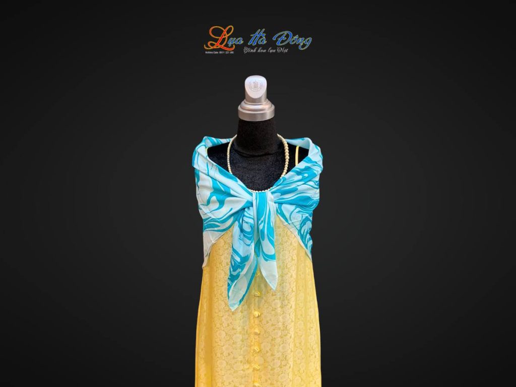 Khăn Lụa Vuông Tơ Tằm Vẽ Thủy Ấn